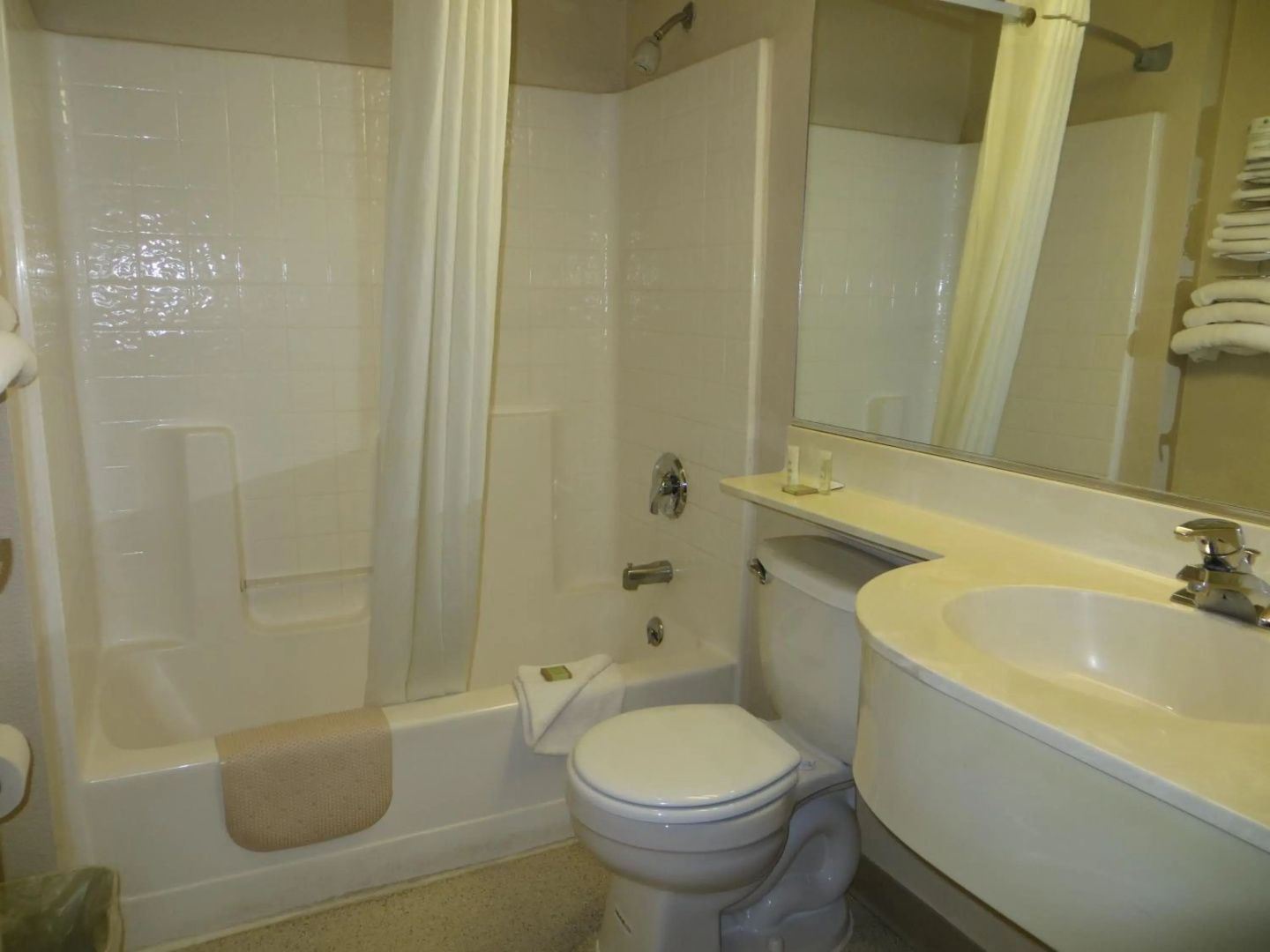 Foto - SureStay by Best Western Sacramento South Natomas
