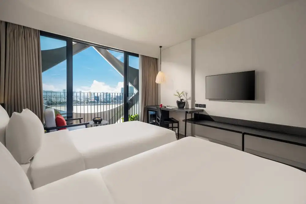 Caro Premium Danang Hotel