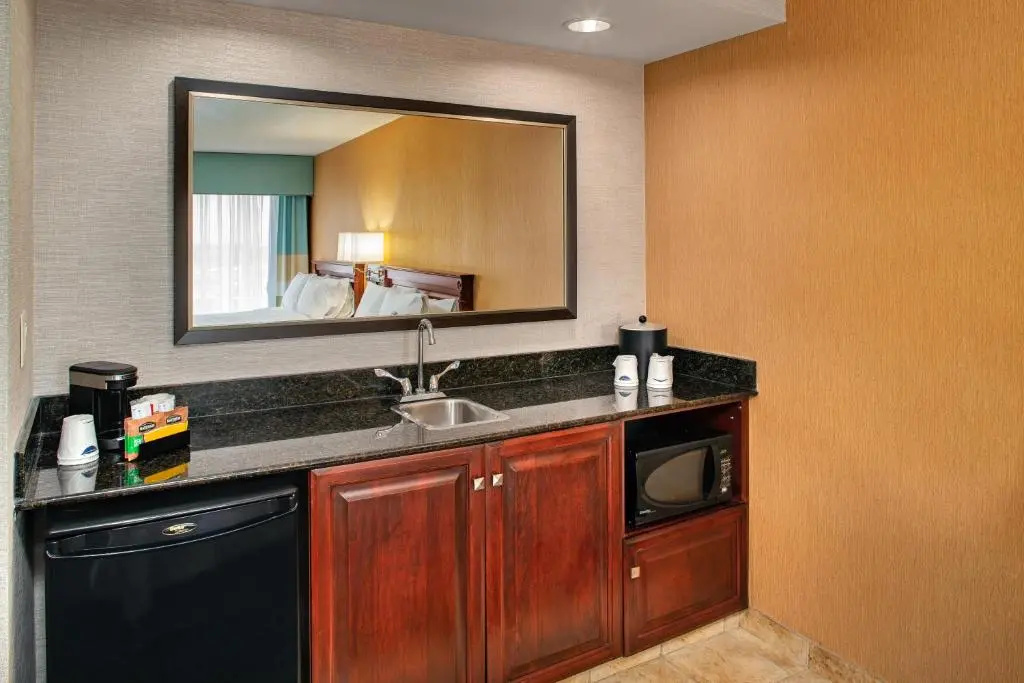 Foto - Hampton Inn & Suites by Hilton Toronto Airport