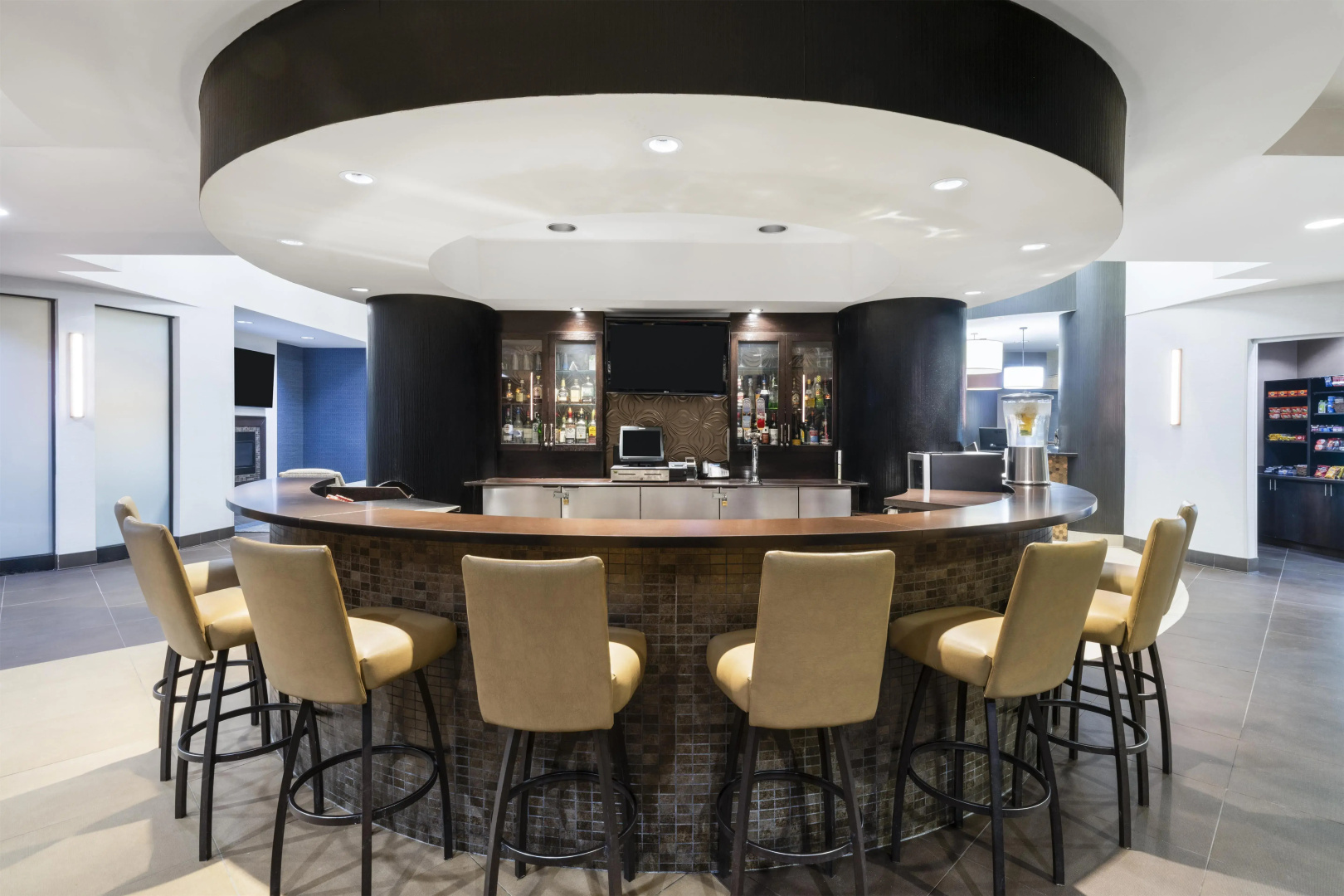 Photo - Best Western Premier Freeport Inn Calgary Airport