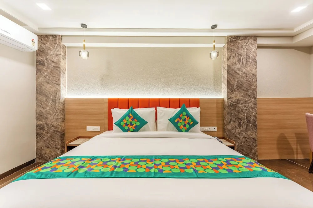 Photo - Treebo Premium Nagpur Automotive Square