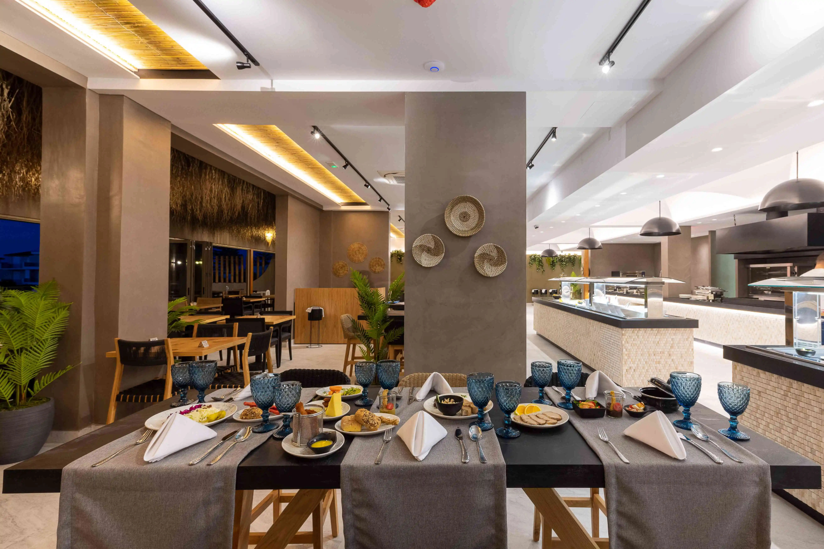 Photo - Eliros Mare Beachfront Poem Hotel
