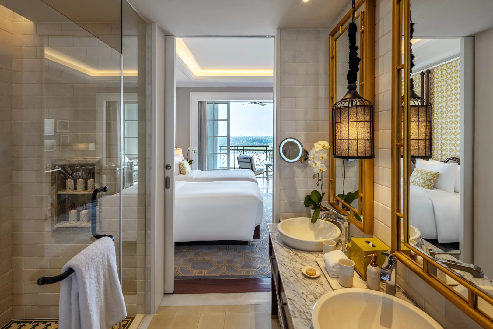 Photo - Mia Saigon – Luxury Boutique Hotel