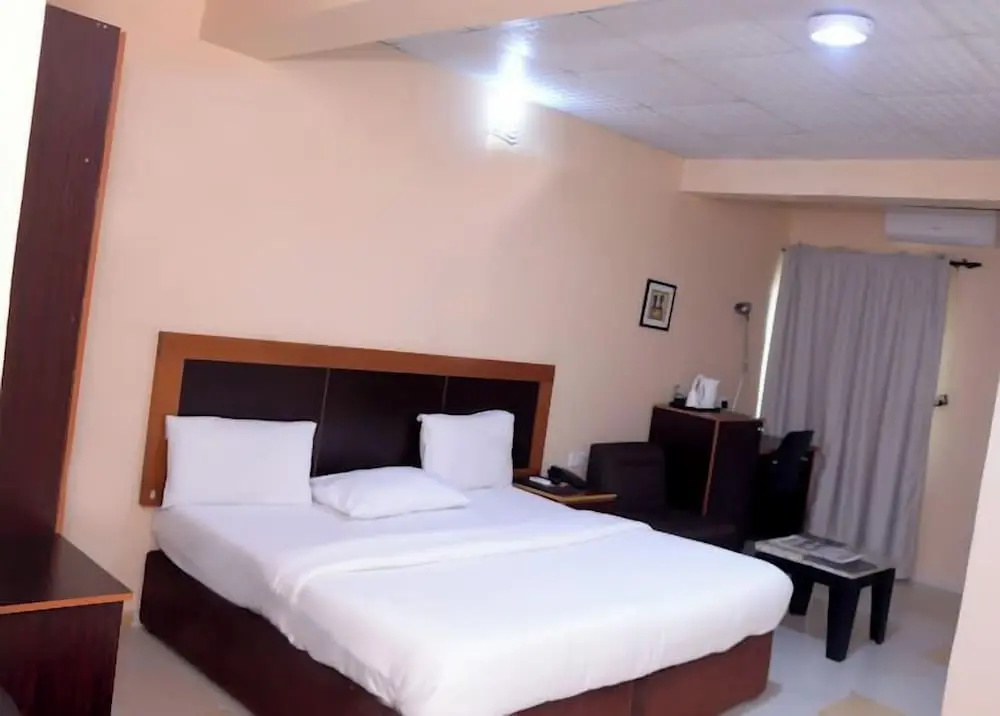 Fingerprints Hotel