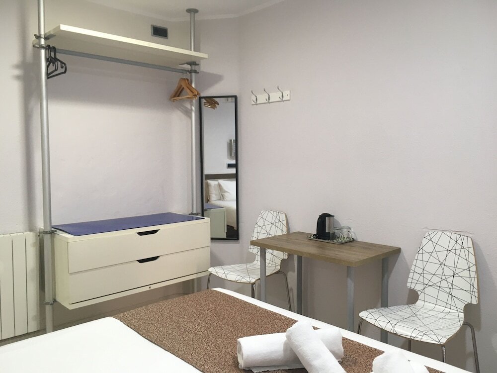 Foto - Hostal Levante Barcelona