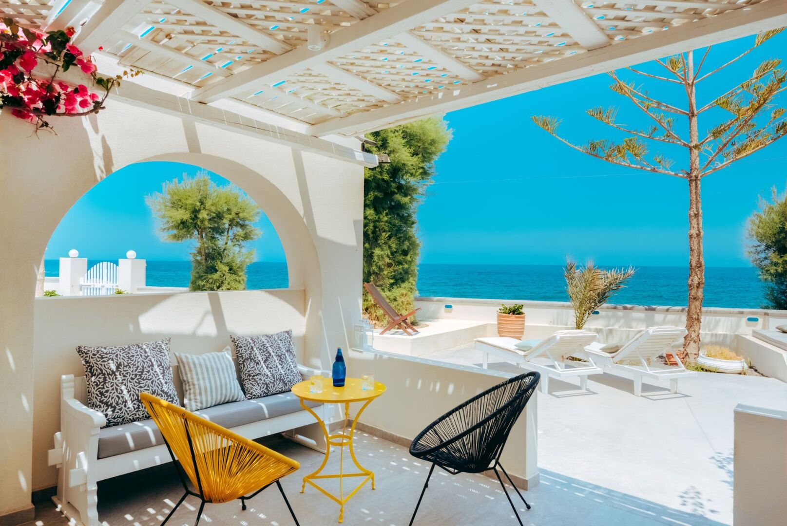 Photo - Sigalas Beach Hotel