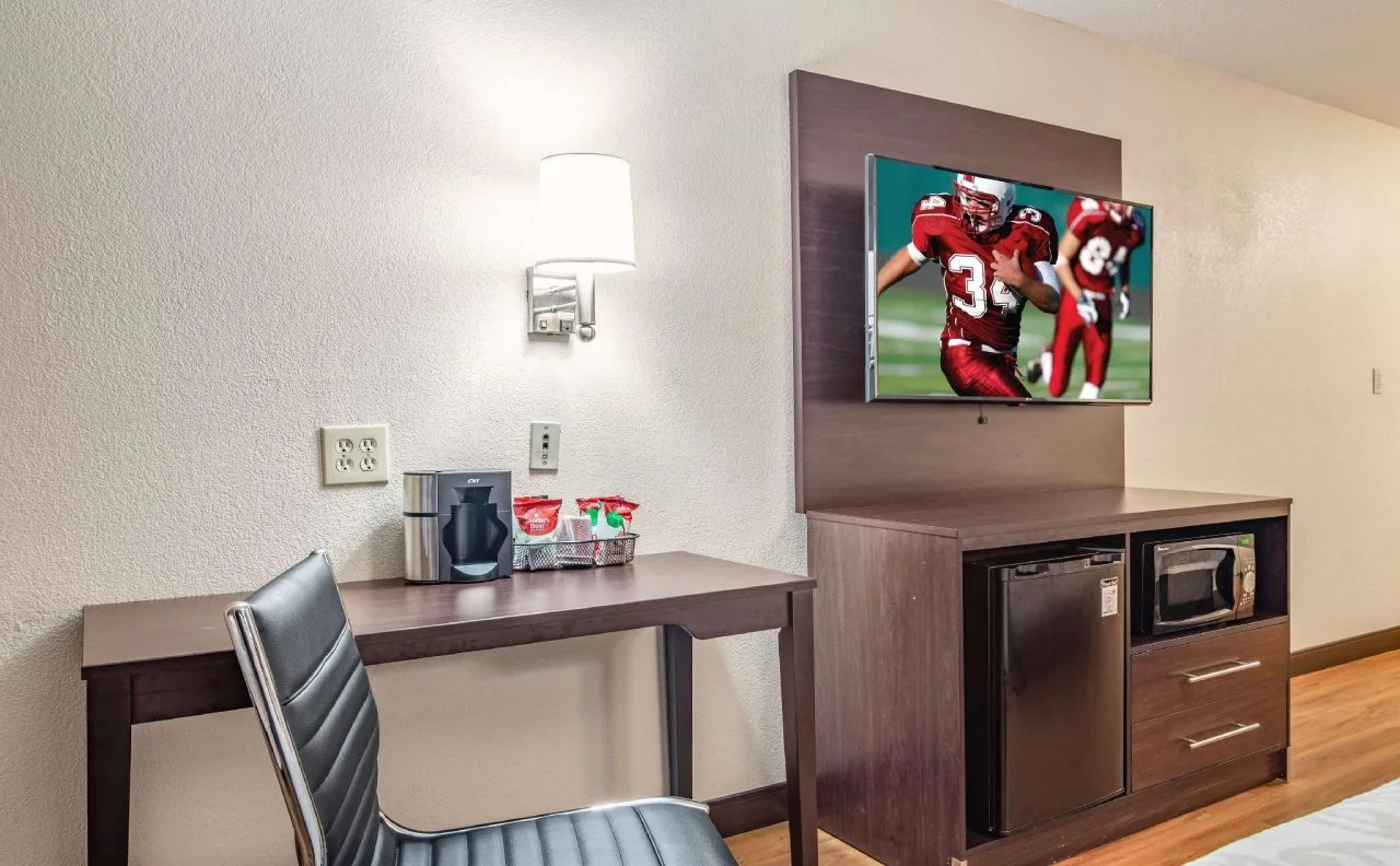 Foto - Red Roof PLUS+ & Suites Atlanta Airport South