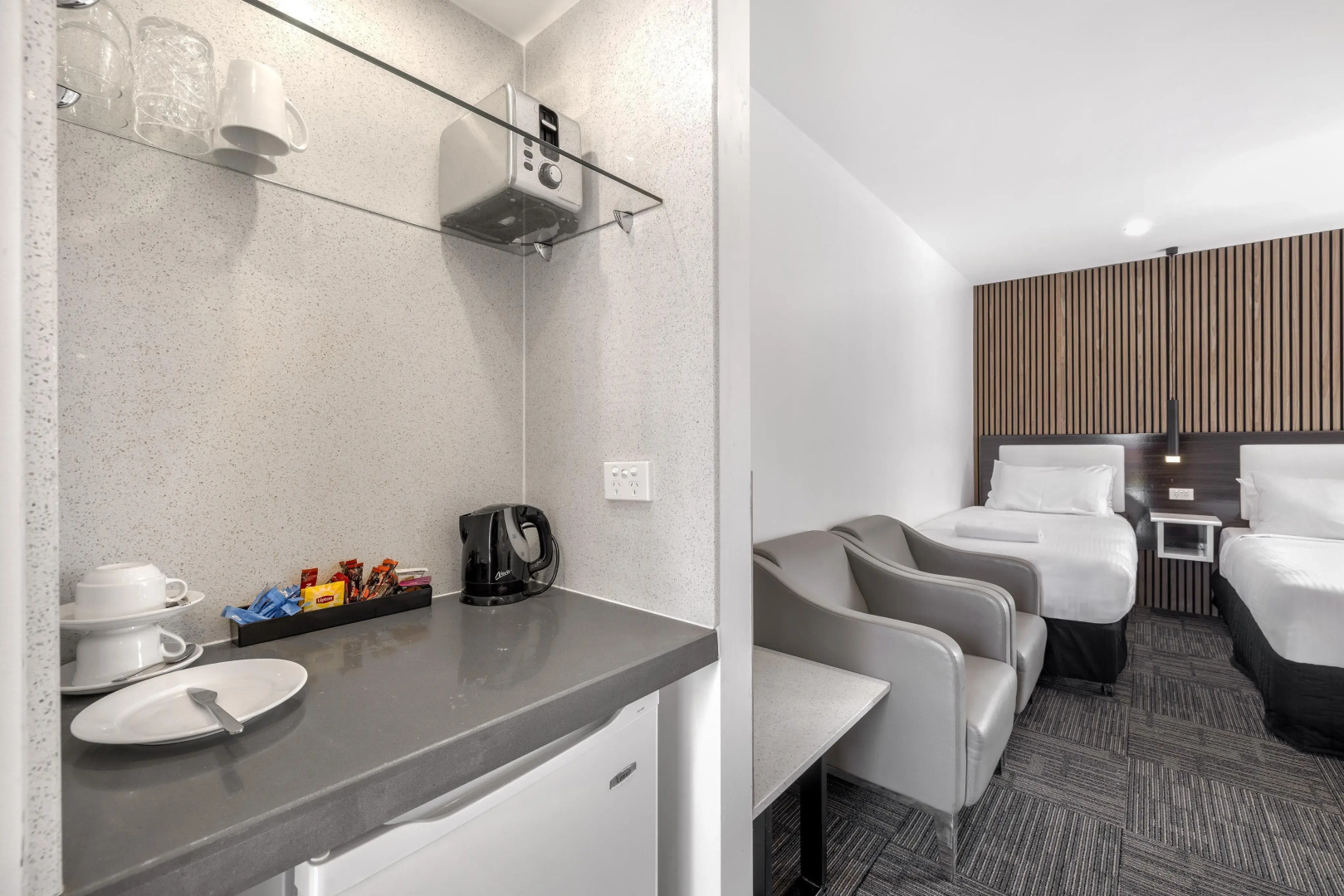 Photo - Best Western Plus Buckingham International