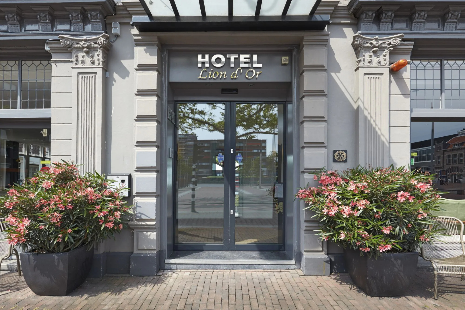 Photo - Hotel Lion D'Or