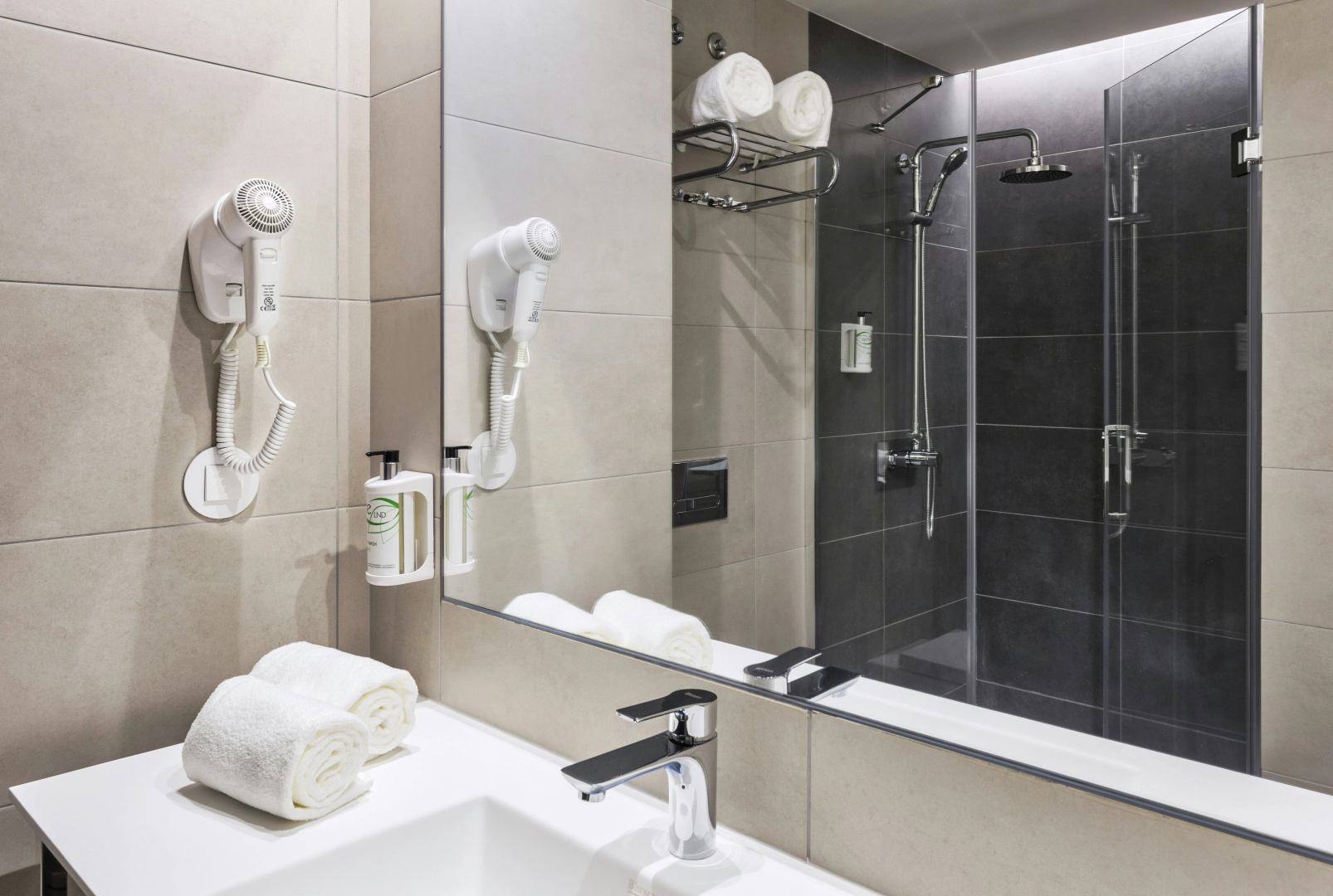 Photo - B&B Hotel Lisboa Aeroporto