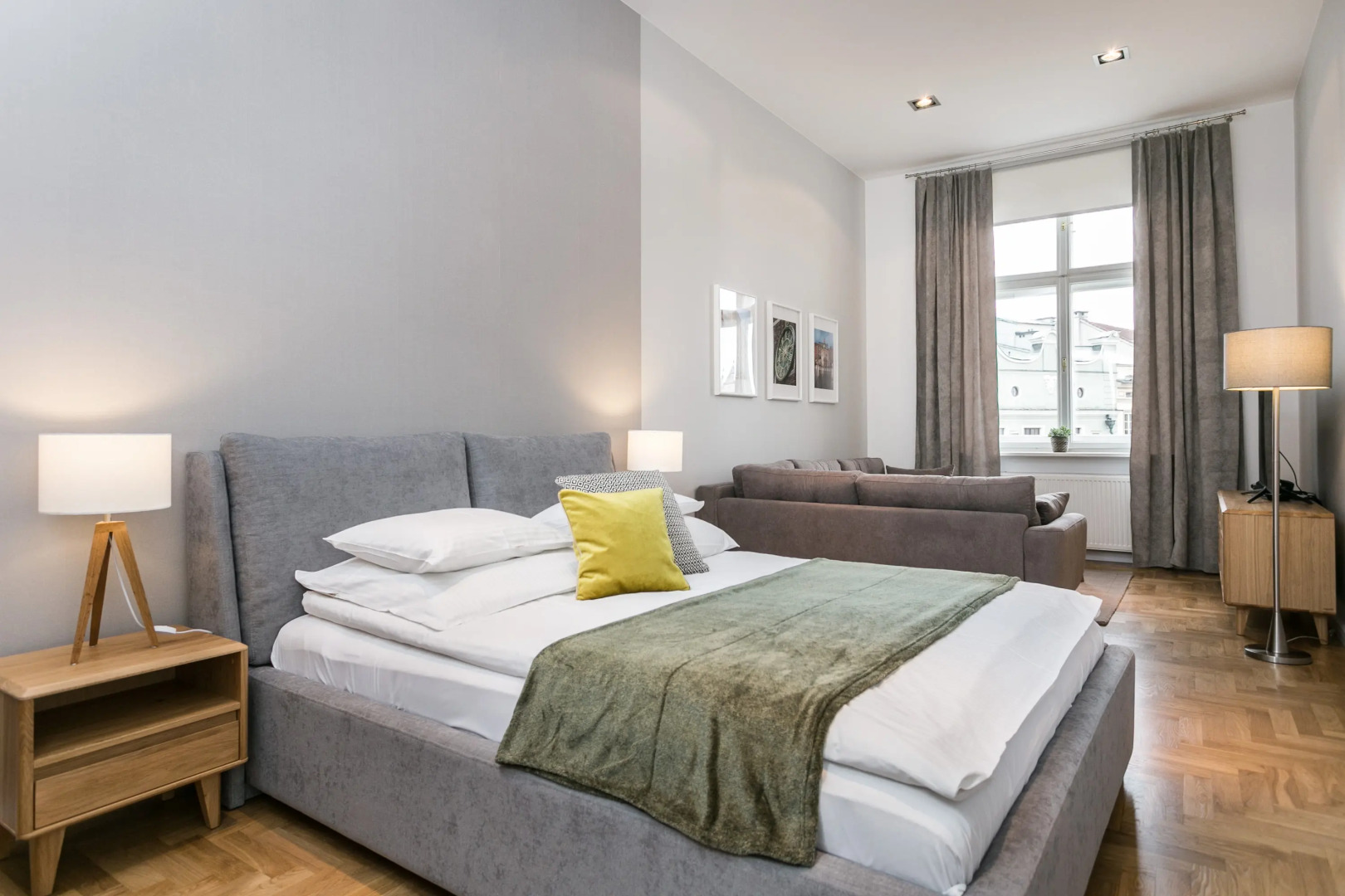 Photo - Venetian House Market Square Aparthotel