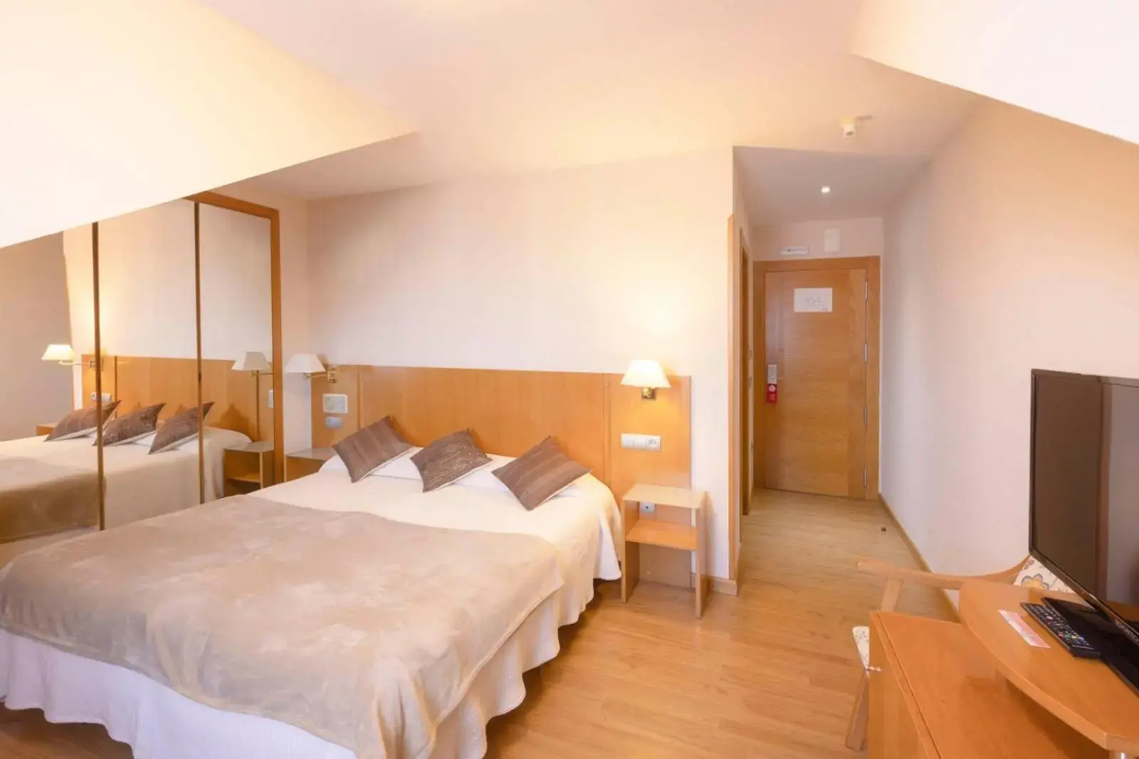 Photo - Villa De Llanes