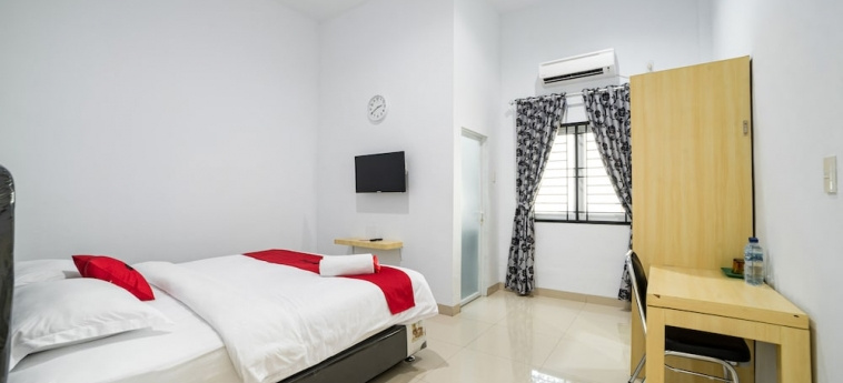 Photo - RedDoorz Plus near Thamrin Plaza Medan