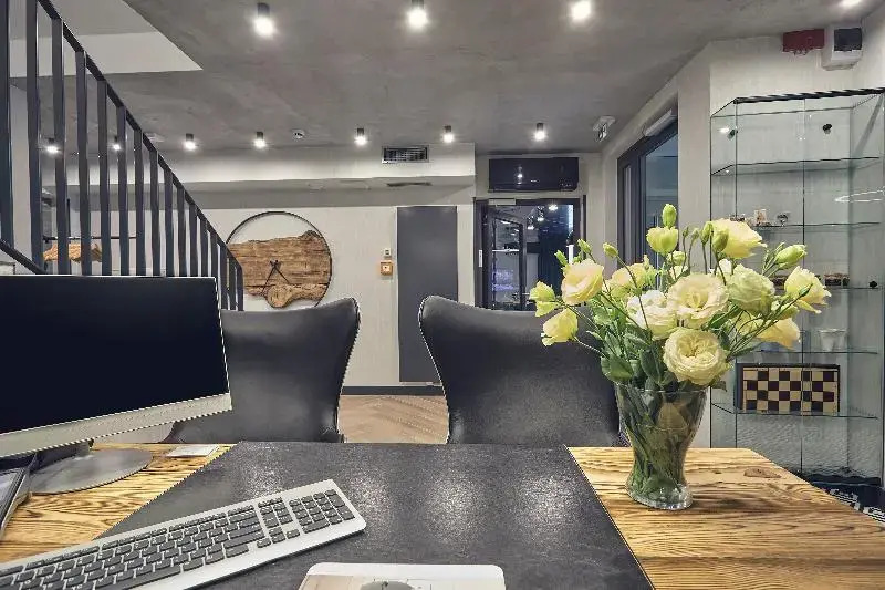 Photo - The Bridge Suites Hotel