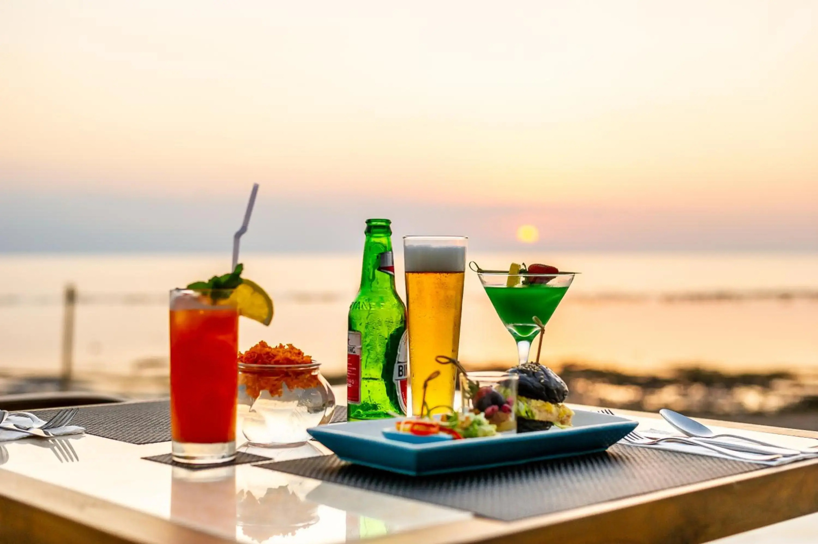Photo - Lovina Beach Club & Resort