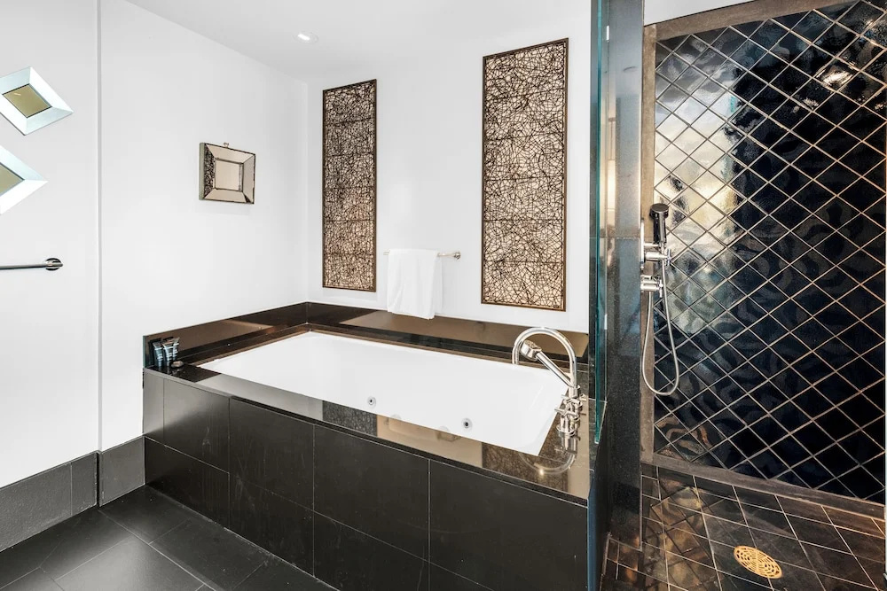 Photo - The Setai Residence Miami Beach