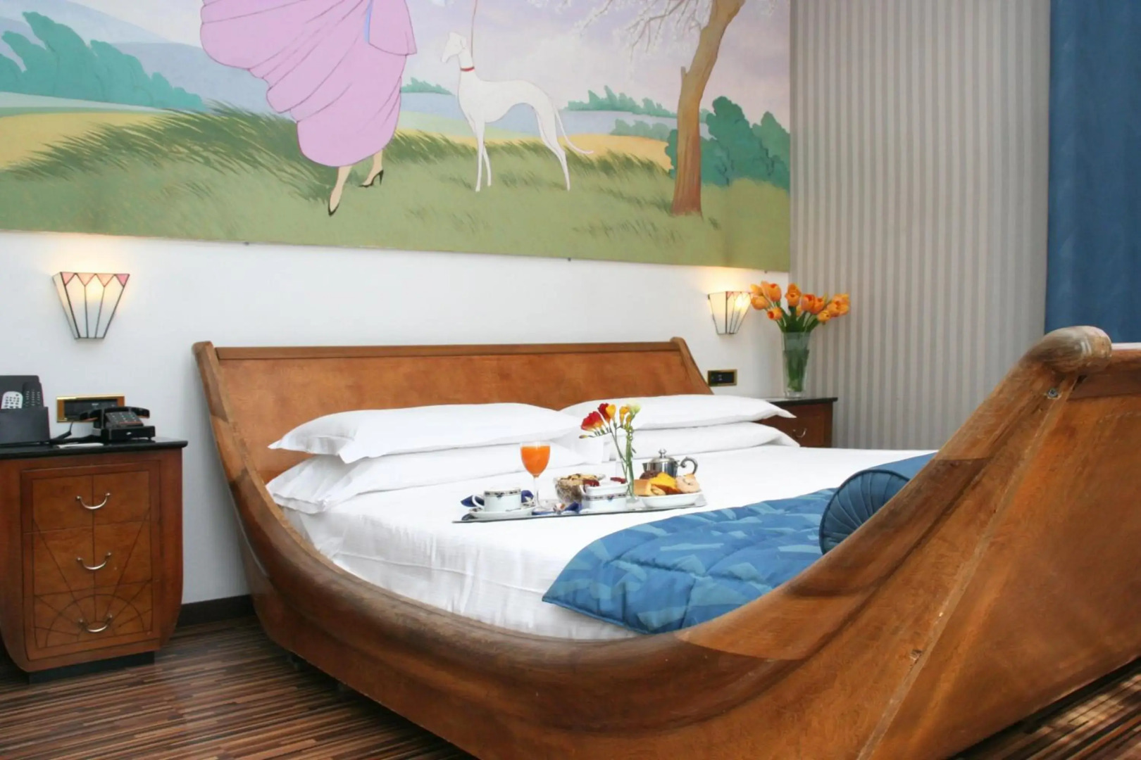 Photo - Courtyard by Marriott Paris Porte de Versailles