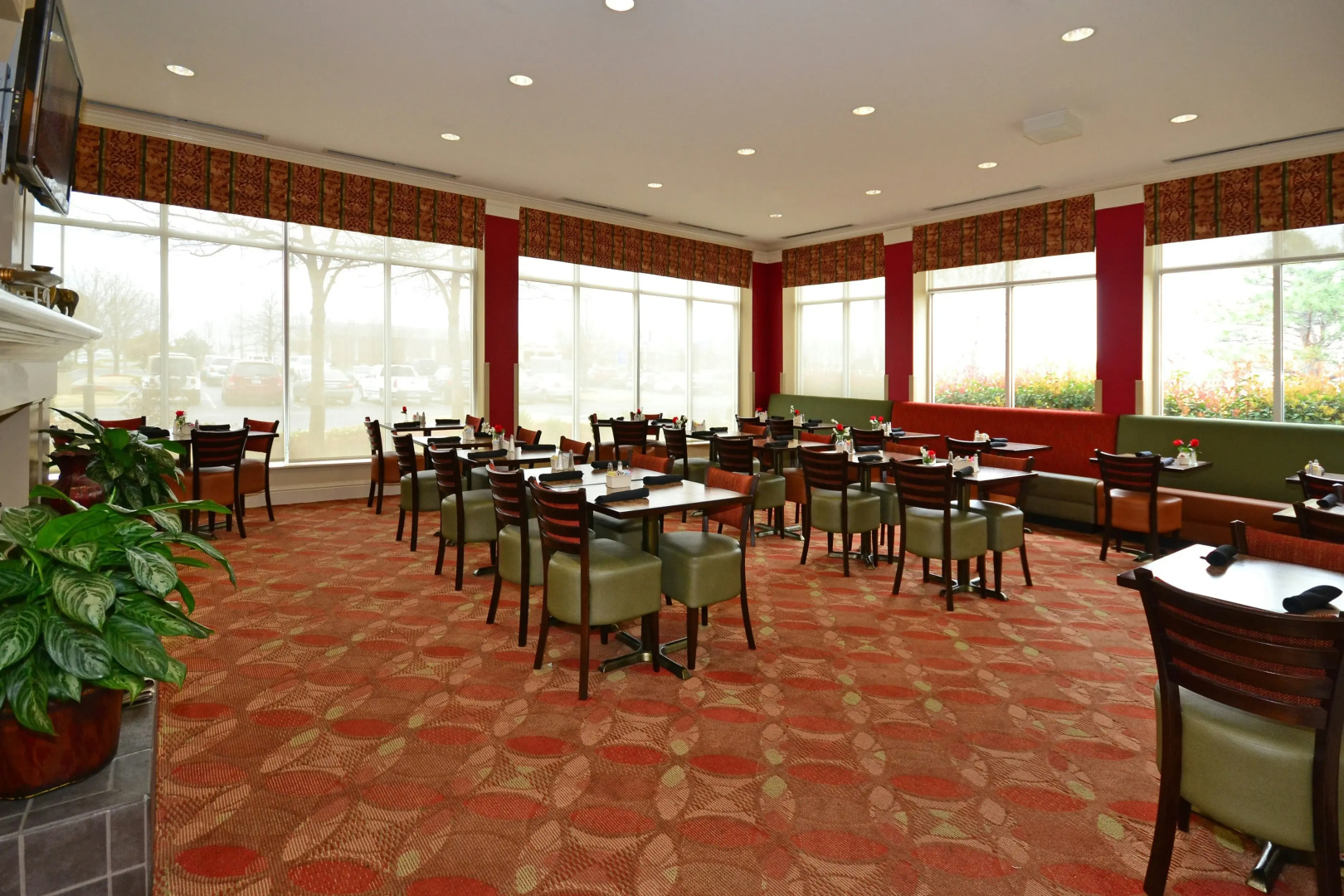 Photo - Hilton Garden Inn Tulsa Airport
