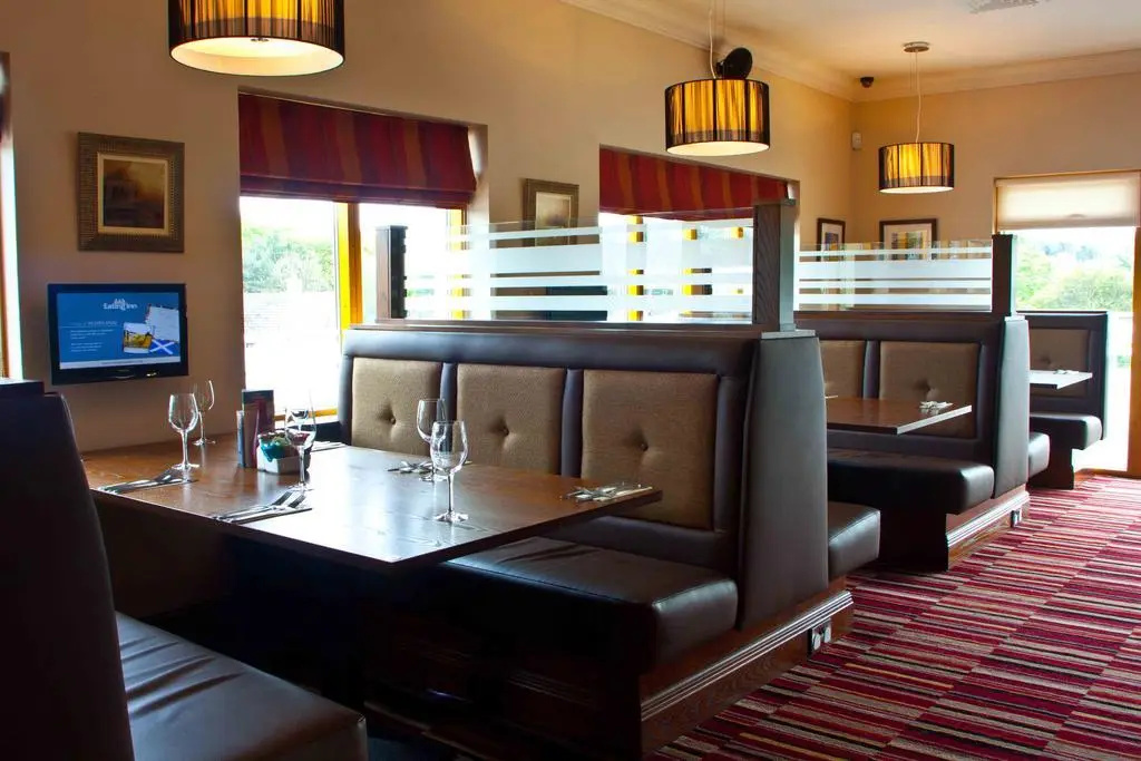 Photo - Wellington Hotel by Greene King Inns