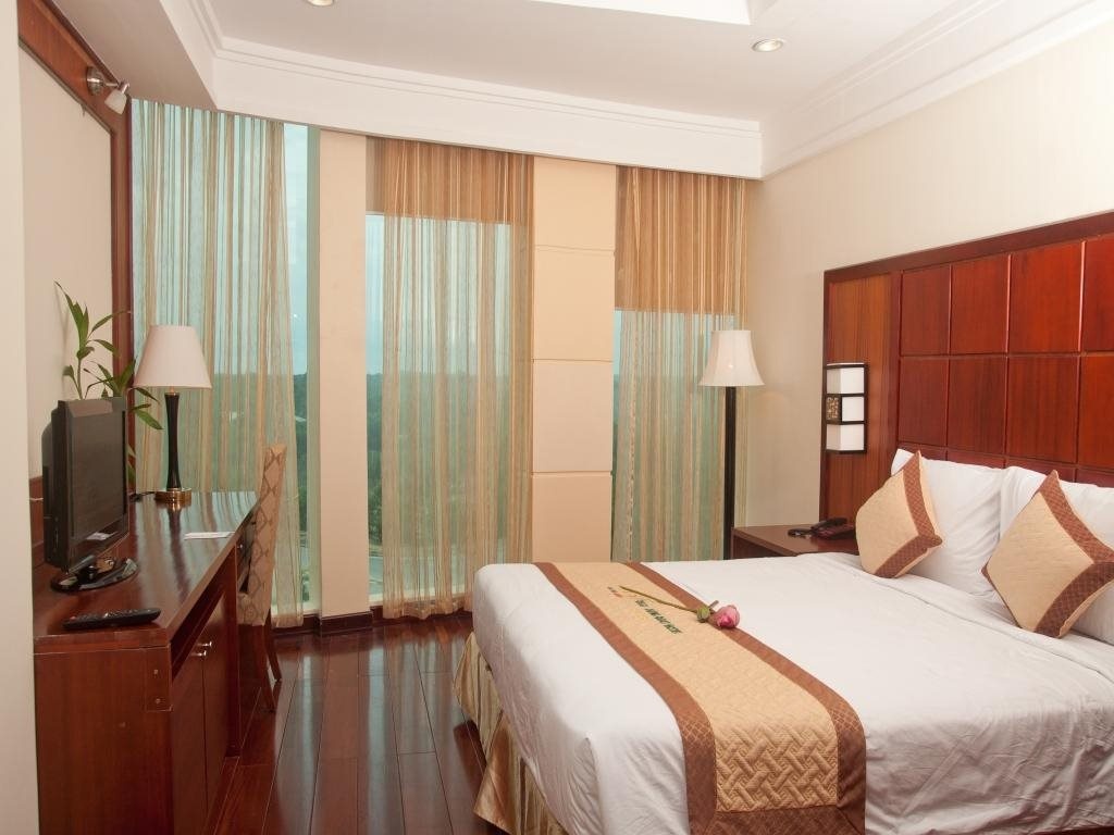 DLGL - Dung Quat Hotel