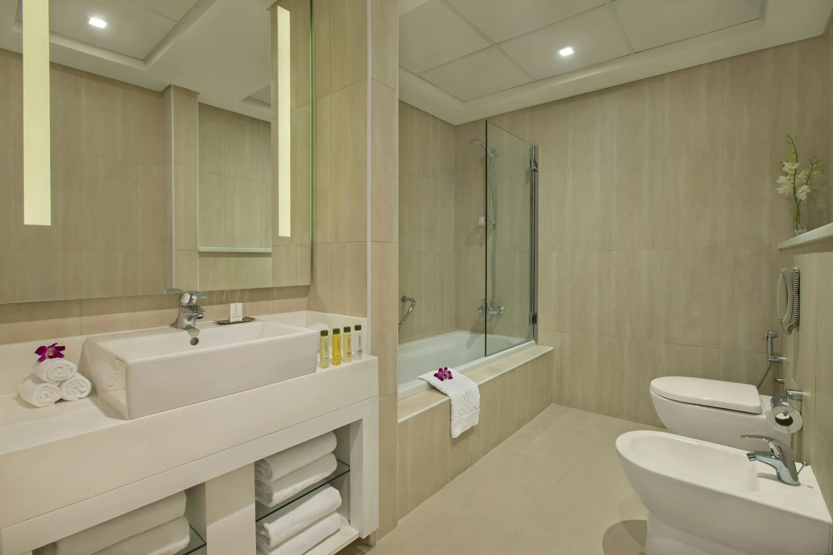 Foto - DoubleTree by Hilton Dubai - Jumeirah Beach