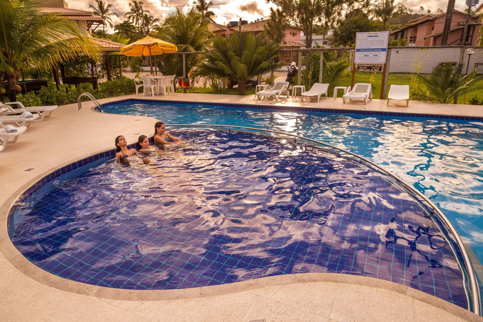 Foto - Porto Geraes Praia Hotel