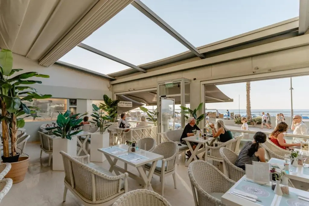 Photo - Palm Beach Hotel Apartments