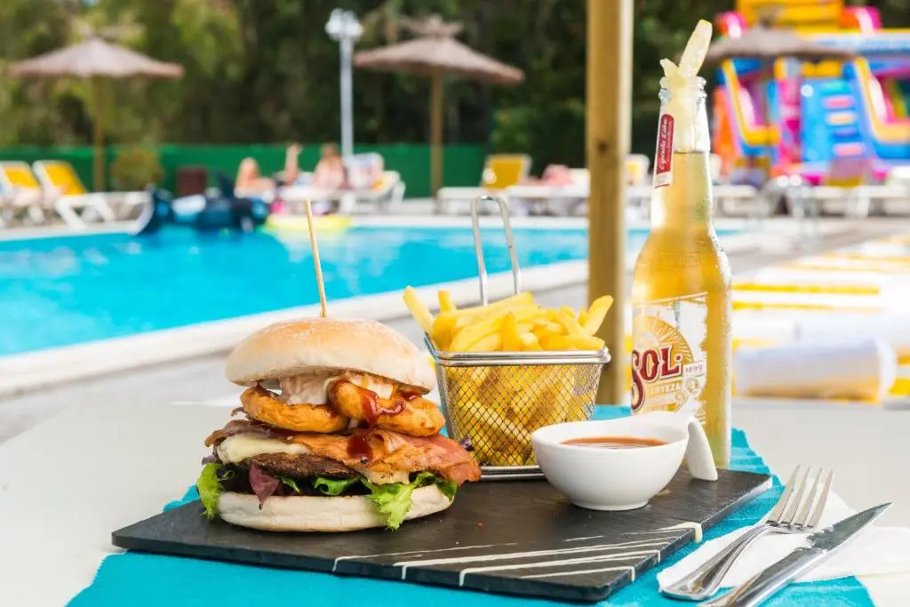 Photo - Apartaments Els Llorers