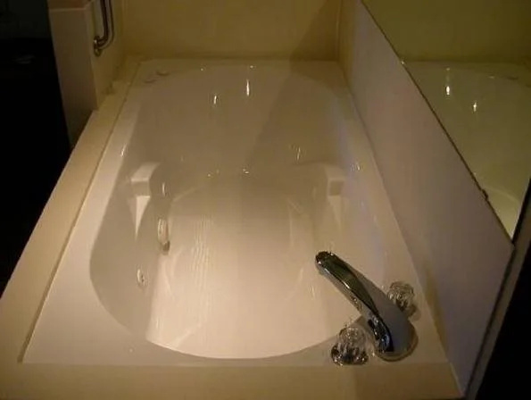 Foto - Nola Inn & Suites