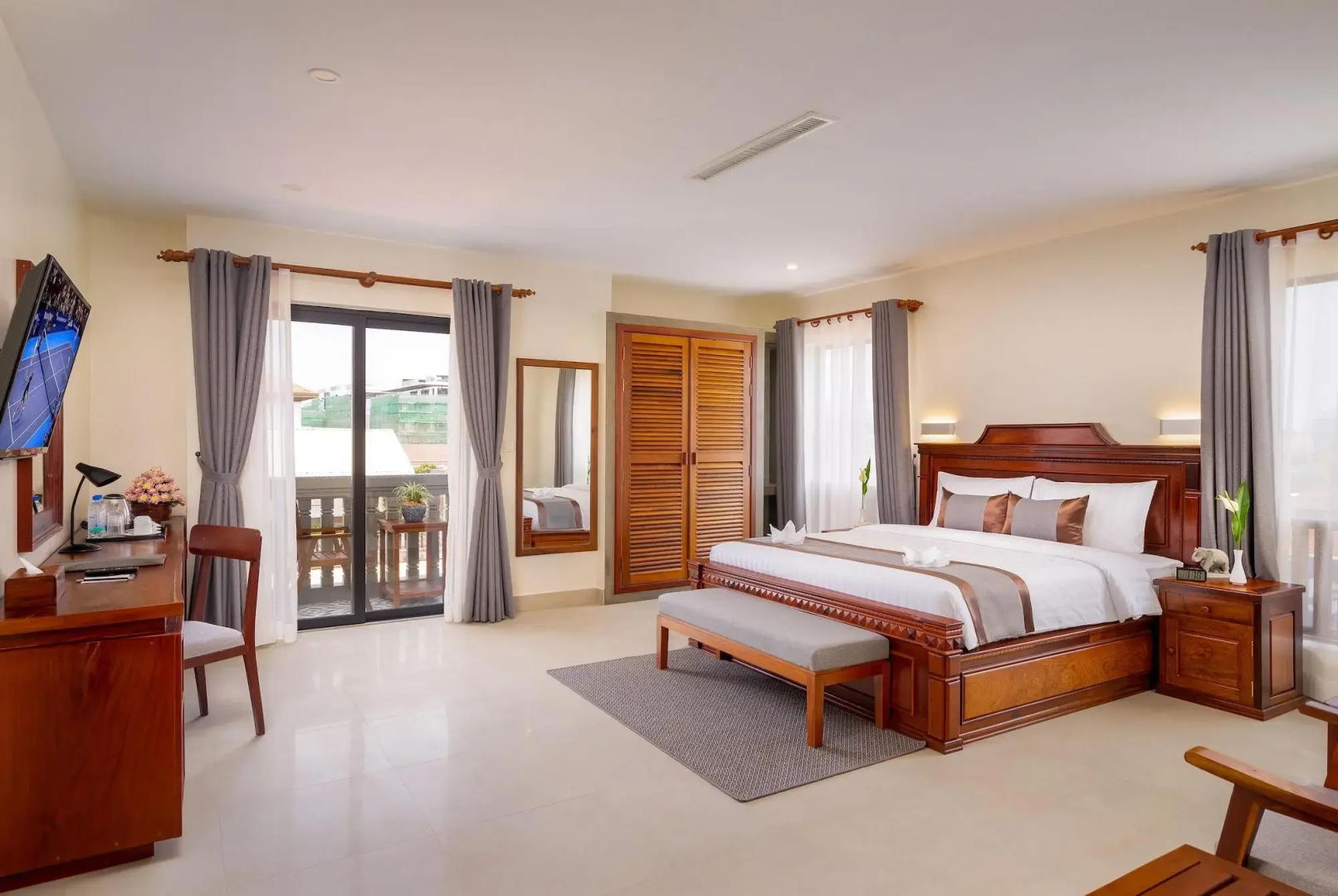 Photo - Mony Reach Angkor Hotel