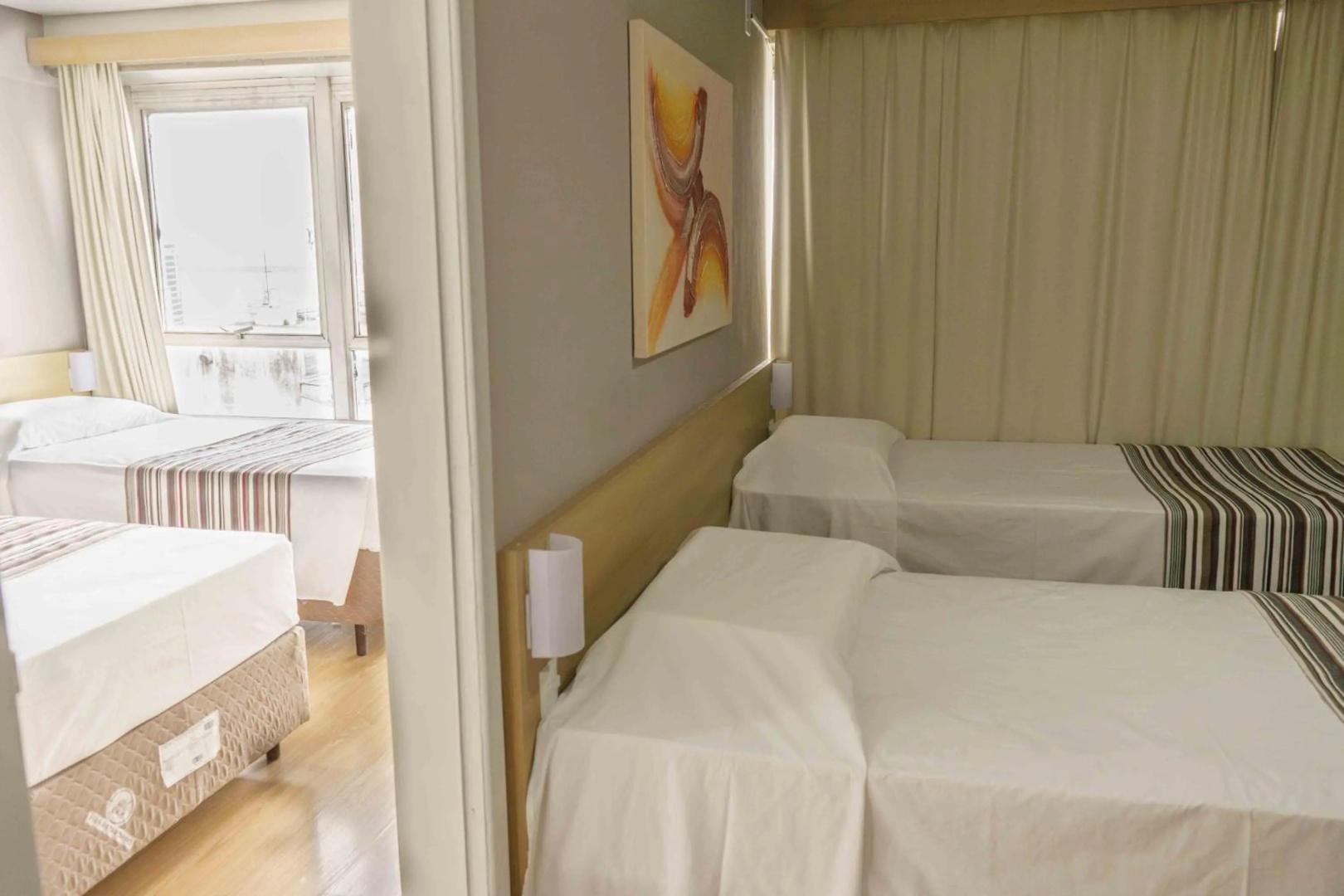 Foto - Hotel Dan Inn Porto Alegre