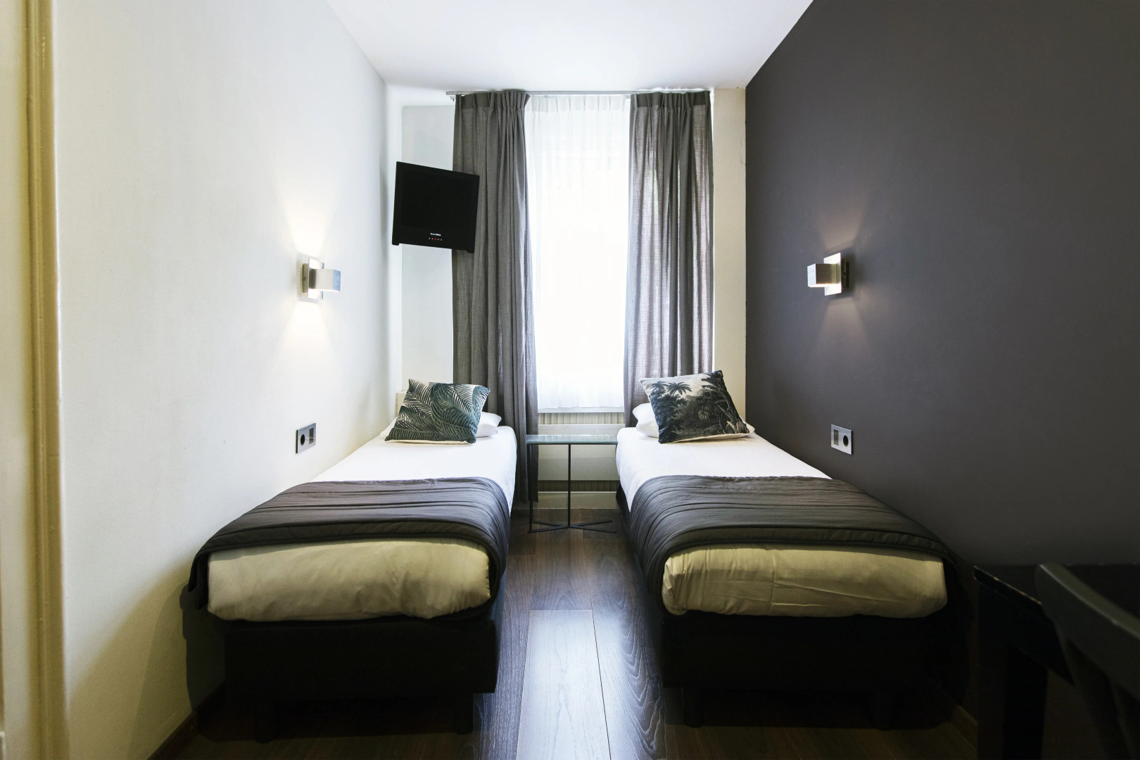 Photo - Quentin Canal House Hotel