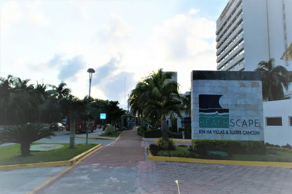 Photo - Oceanfront condo at voted best Cancun sandy beach