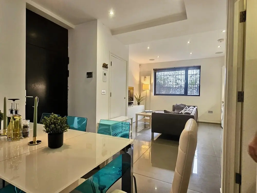 Photo - Brick Lane House