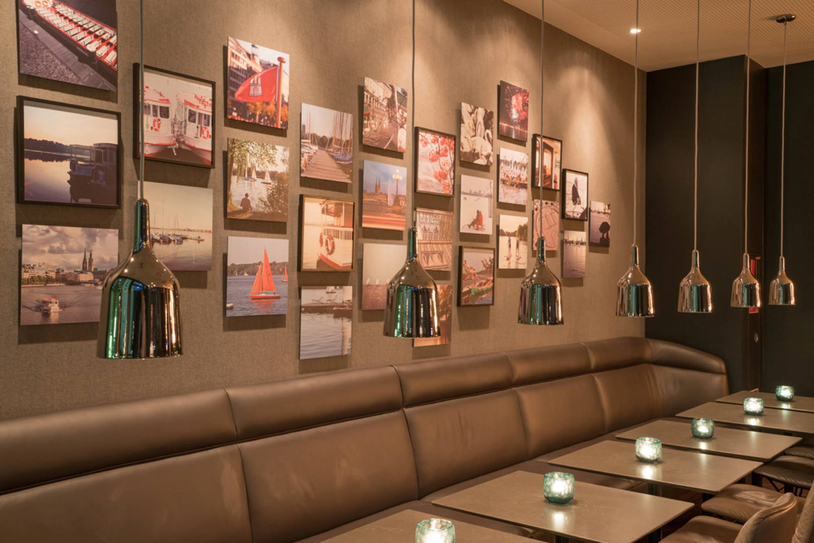 Photo - Motel One Hamburg-Alster