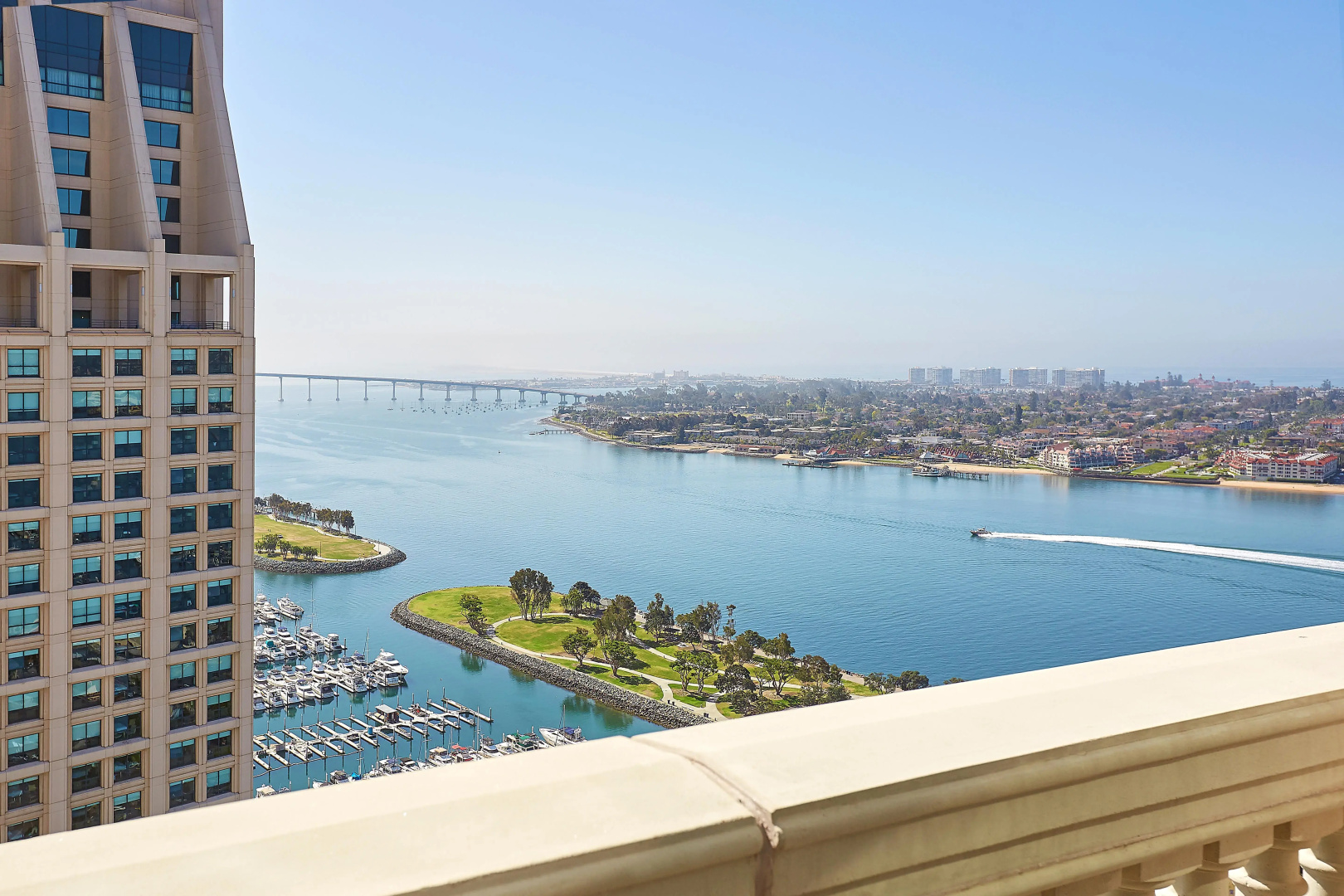 Photo - Manchester Grand Hyatt San Diego