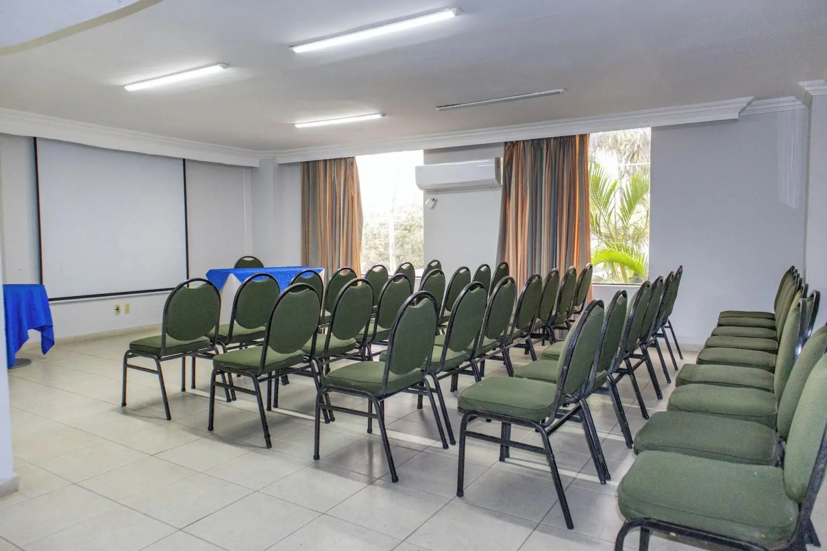 Foto - Hotel Faranda Express Puerta Del Sol Barranquilla, A Member of Radisson Individuals