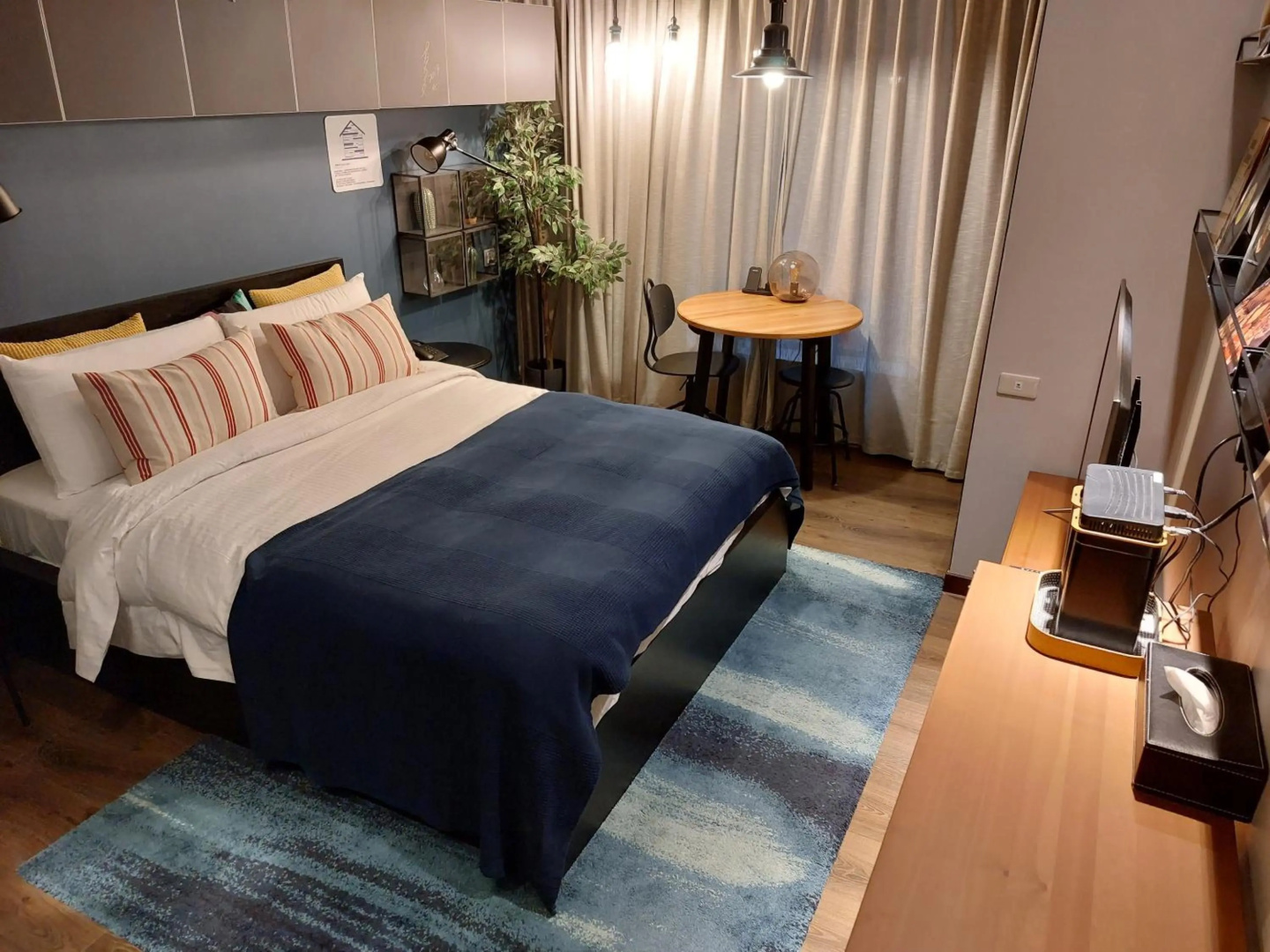 Photo - Yomi Hotel - MRT Shuanglian Station