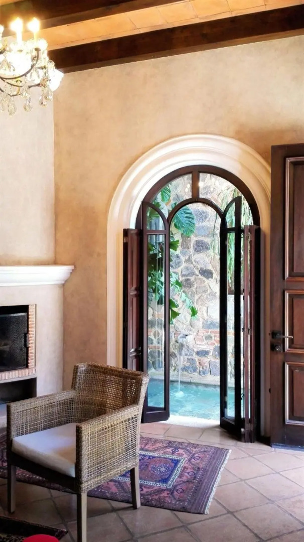 Photo - San Rafael Hotel