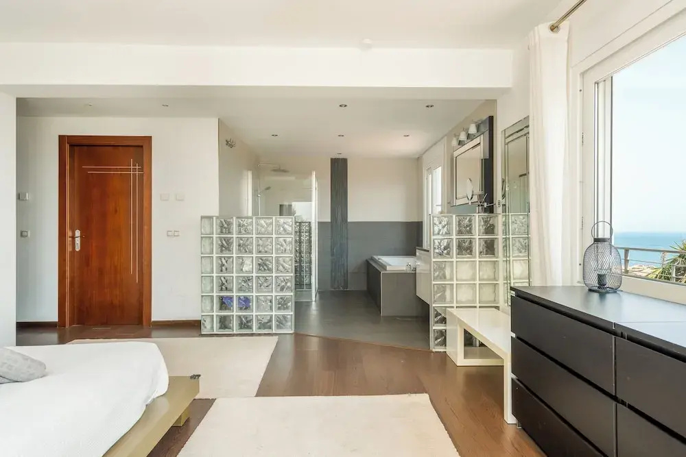 Foto - Spacious 3BR Villa with Private Pool and Sea Views