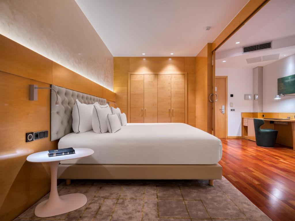 Photo - Sansi Pedralbes