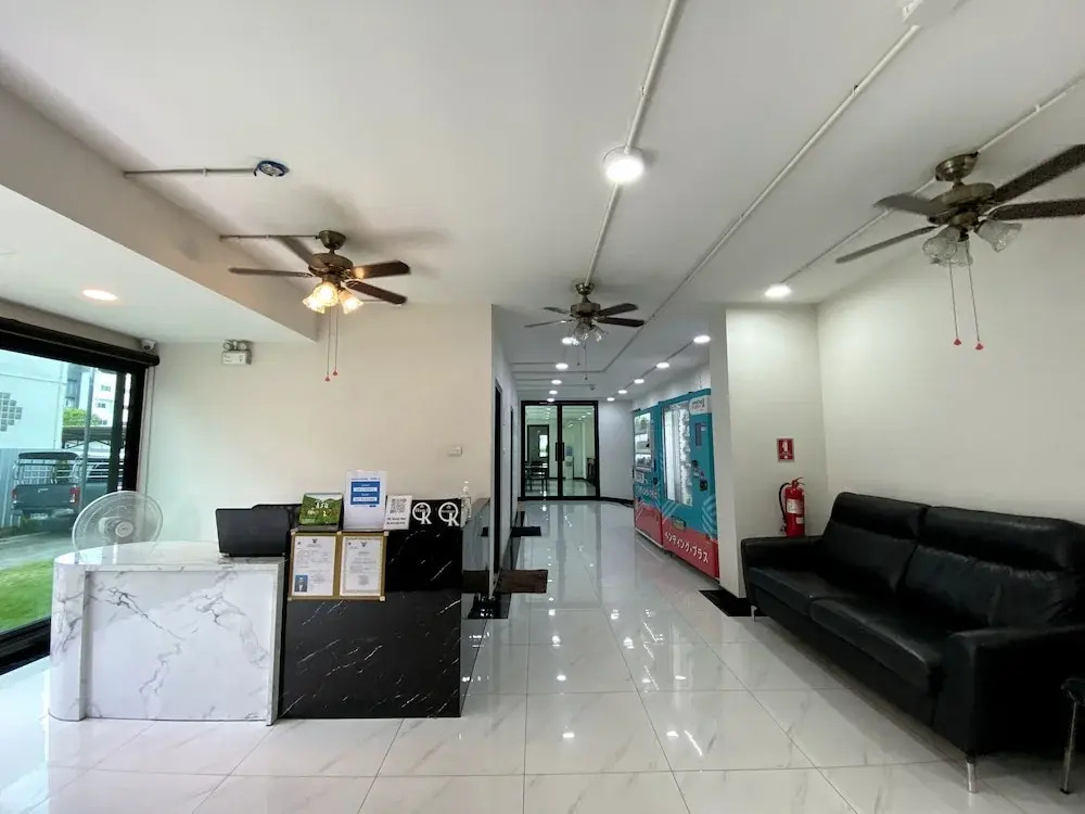 Photo - OK Hotel Bangkok