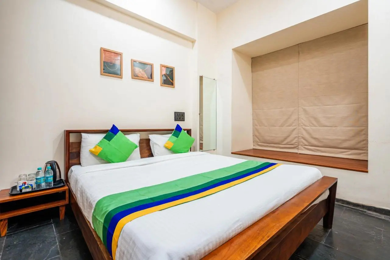 Photo - Treebo Premium The Memoir, Ramdaspeth