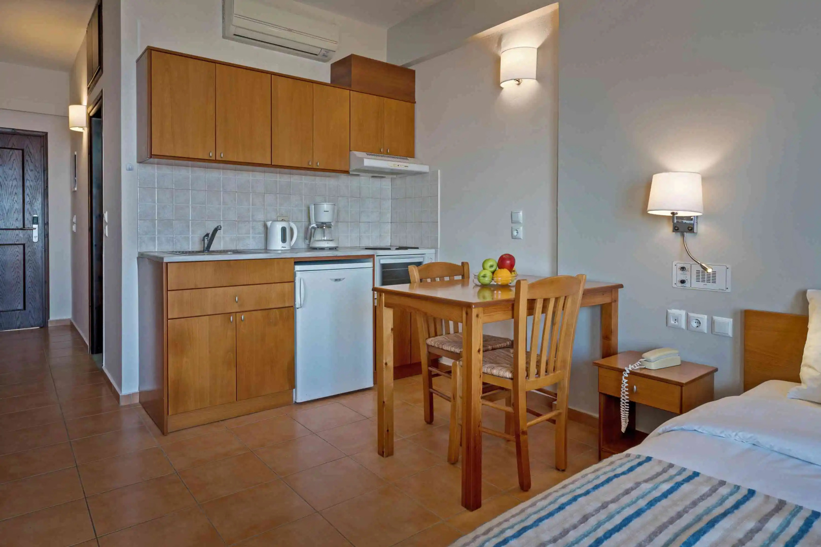 Photo - Batis Aero Beachfront Wellbeing Hotel