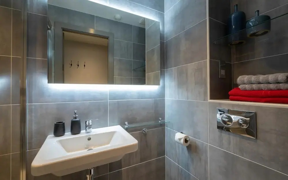 Photo - JOIVY Affordable Dublin Thomas Street - Adults only