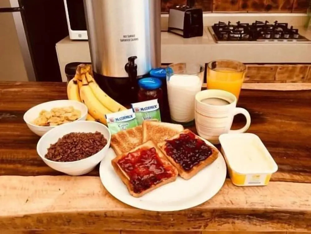 Photo - Sunflower Beach Backpacker Hostel & Bar