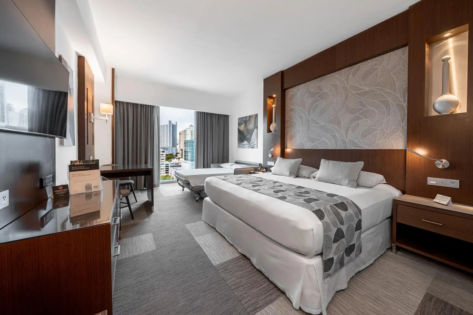 Photo - Riu Plaza Panamá