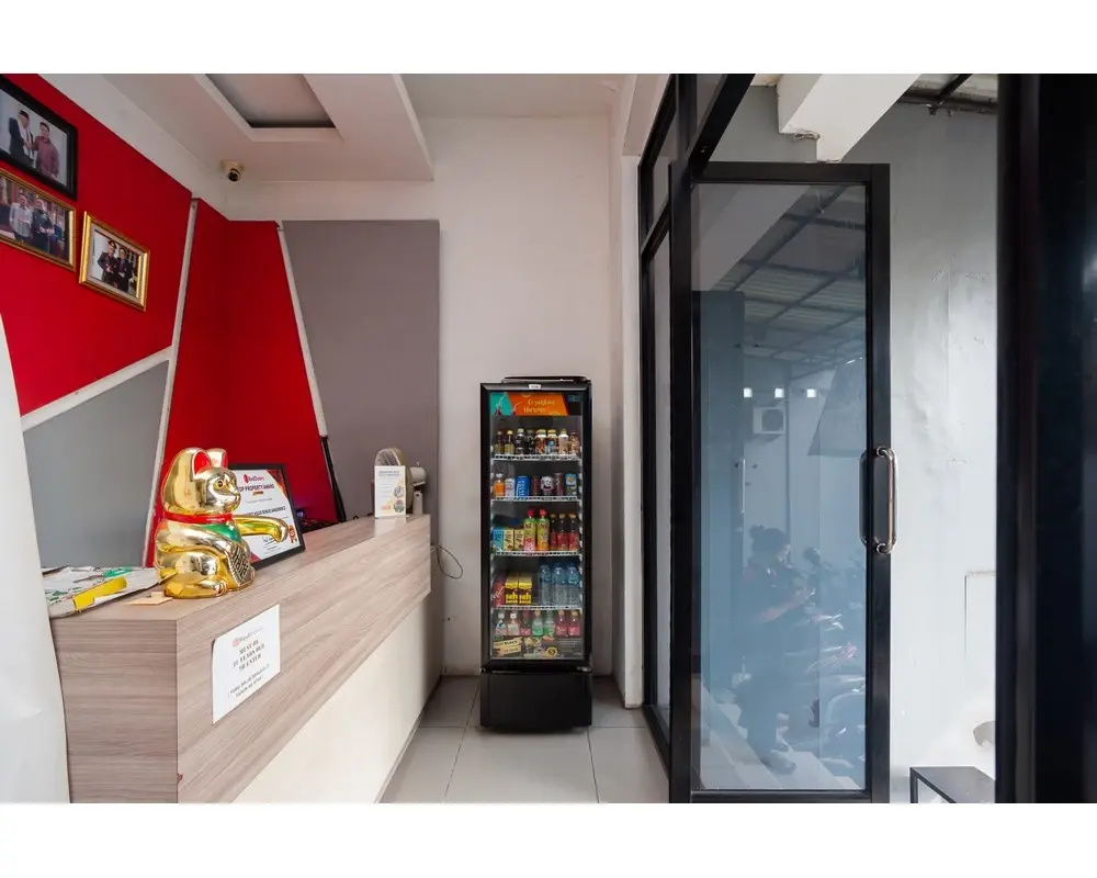Foto - Formerly Reddoorz Near Binus Anggrek 2