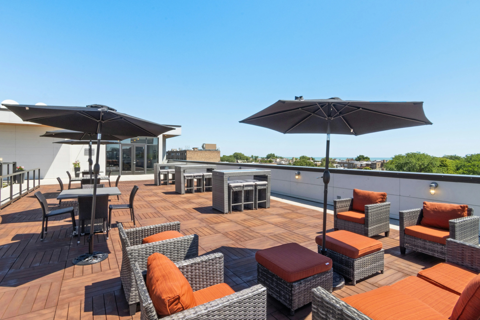 Photo - Hampton Inn Chicago North-Loyola Station