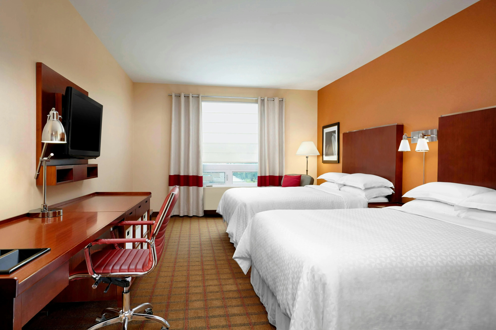 Photo - Four Points by Sheraton Calgary Airport